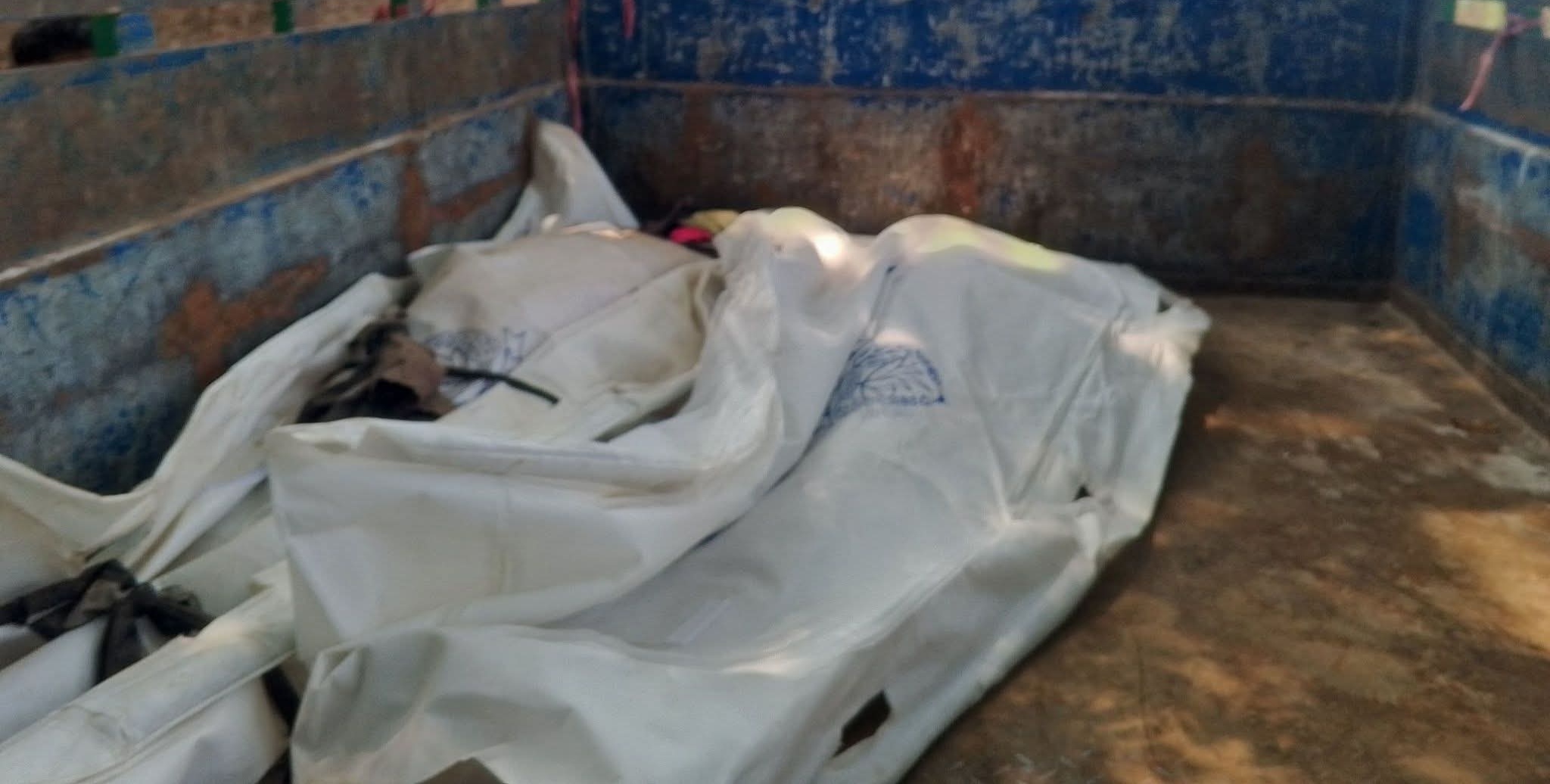 টেকনাফ বাহারছড়ার দুর্গম পাহাড়ি এলাকা থেকে রক্তাক্ত অবস্থায় তিনজনের মরদেহ উদ্ধার