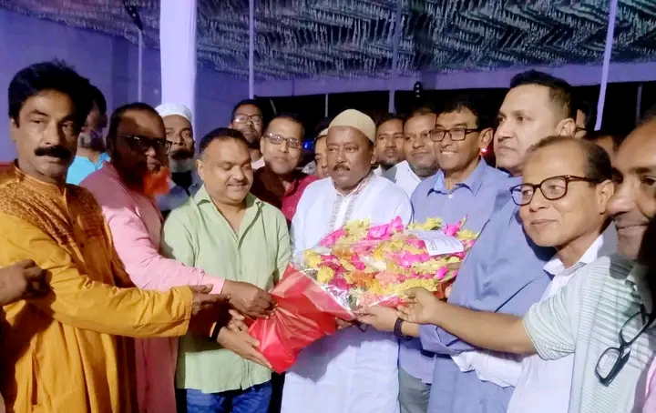 বিএনপি সভাপতি অ্যাডভোকেট মোফাজ্জল হোসেনকে দিনাজপুর জেলা পরিষদের প্রশাসক পদে নিয়োগ