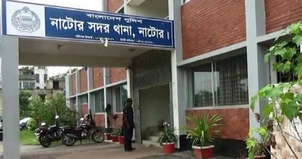 নাটোর শহরের মল্লিকহাট ঘোষপাড়া এলাকায় ছেলের হাতে মা খুন!