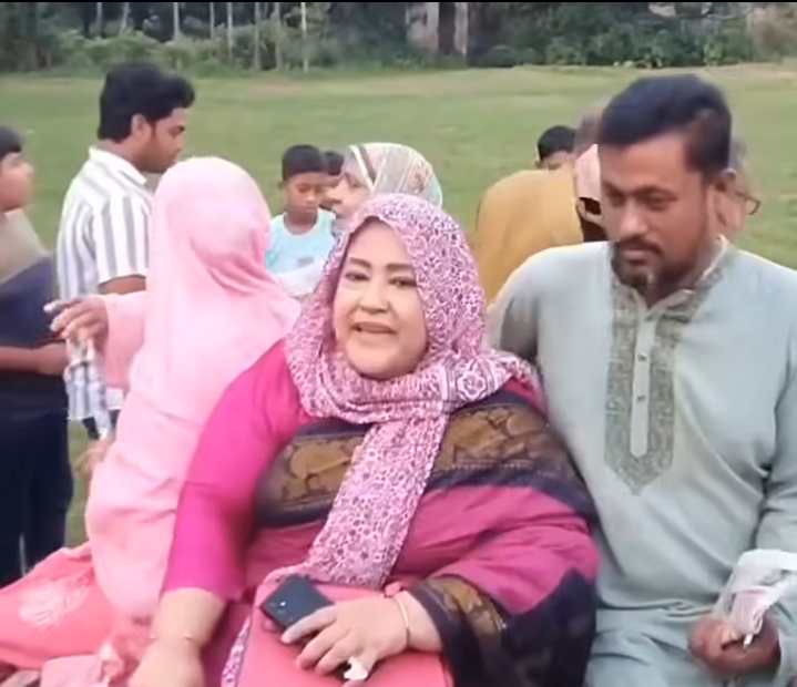 মনোনয়ন বঞ্চিত পাপিয়া: ‘কাফনের কাপড়’ পরে মাঠে নামার হুমকি, শেষ পর্যন্ত কী ঘটবে?