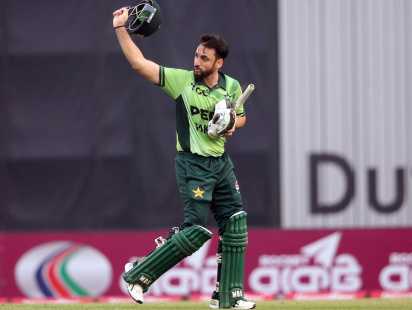 মিরপুরে আঘার ‘বিচিত্র’ রান আউট; স্পোর্টসম্যানশিপ নাকি বুদ্ধির ভ্রান্তি?