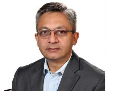 পাইকারি ও খুচরা বাজারের ব্যবধান কমাতে তদন্ত কমিটি; পণ্য ও জ্বালানি সংকটের শঙ্কা ওড়ালেন বাণিজ্যমন্ত্রী