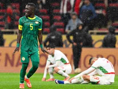 শান্তির জন্য মেডেল ফিরিয়ে দিতে প্রস্তুত ইদ্রিসা গে; সেনেগাল-মরক্কো শিরোপা বিতর্কে নতুন মোড়