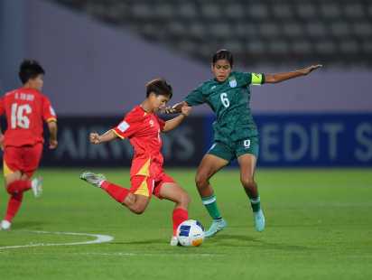 গোলরক্ষকের ভুলে ভিয়েতনামের কাছে হার; শূন্য হাতেই এশিয়ান কাপ শেষ করল বাংলাদেশের মেয়েরা