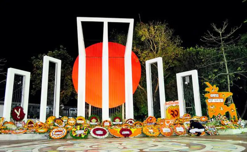 অমর একুশে ও আন্তর্জাতিক মাতৃভাষা দিবস উপলক্ষে দেশজুড়ে কড়া নিরাপত্তা; শহীদ মিনারে প্রস্তুতি শেষ