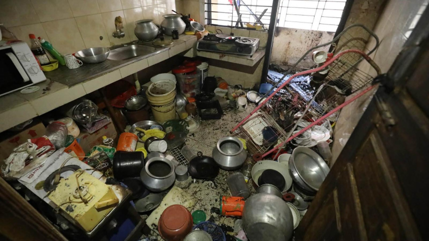 চট্টগ্রামের হালিশহরে গ্যাস বিস্ফোরণে ২ পরিবারের ৯ জন দগ্ধ; ৩ জনের অবস্থা আশঙ্কাজনক