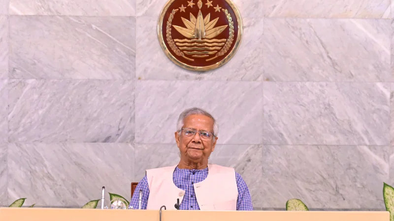 সনদ জালিয়াতি রোধে কাজ করার নির্দেশ প্রধান উপদেষ্টার