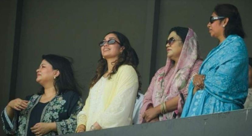 বাংলাদেশ-নিউজিল্যান্ড প্রথম ওয়ানডে দেখতে মাঠে জাইমা রহমান