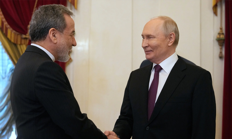 মধ্যপ্রাচ্যে শান্তি প্রতিষ্ঠায় ‘সবকিছু’ করবে মস্কো : ইরানের পররাষ্ট্রমন্ত্রীকে পুতিন