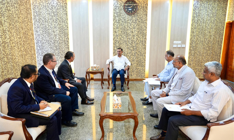 প্রধানমন্ত্রীর সাথে শেভরন কর্পোরেশনের প্রতিনিধি দলের বৈঠক